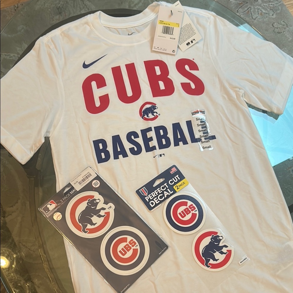 Nike White Cubs Baseball Tee with Red and Blue Accents Bundle